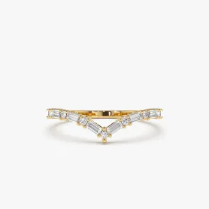 14k Baguette and Round Diamond Chevron Ring