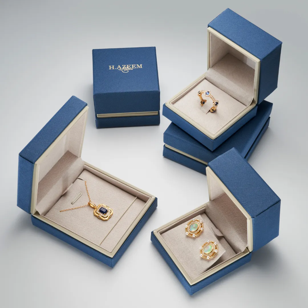 Admiral Gold Garnet Earrings