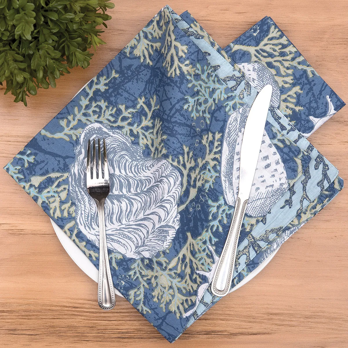 Cape Coral Table Linens