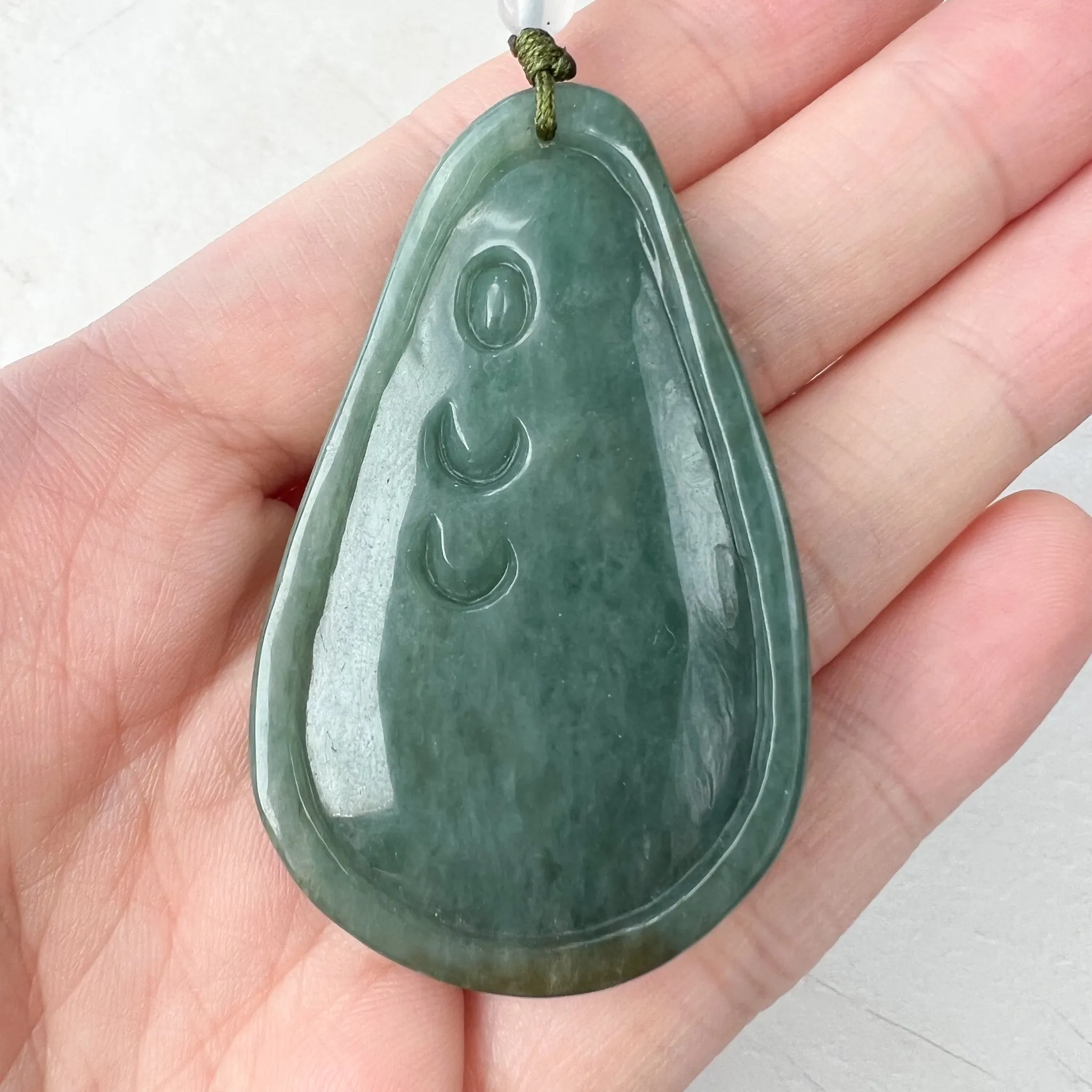 Jadeite Jade Guan Yin Avalokiteshvara and Dragon Carved Pendant Necklace, Quan Am, YJ-1221-0210864
