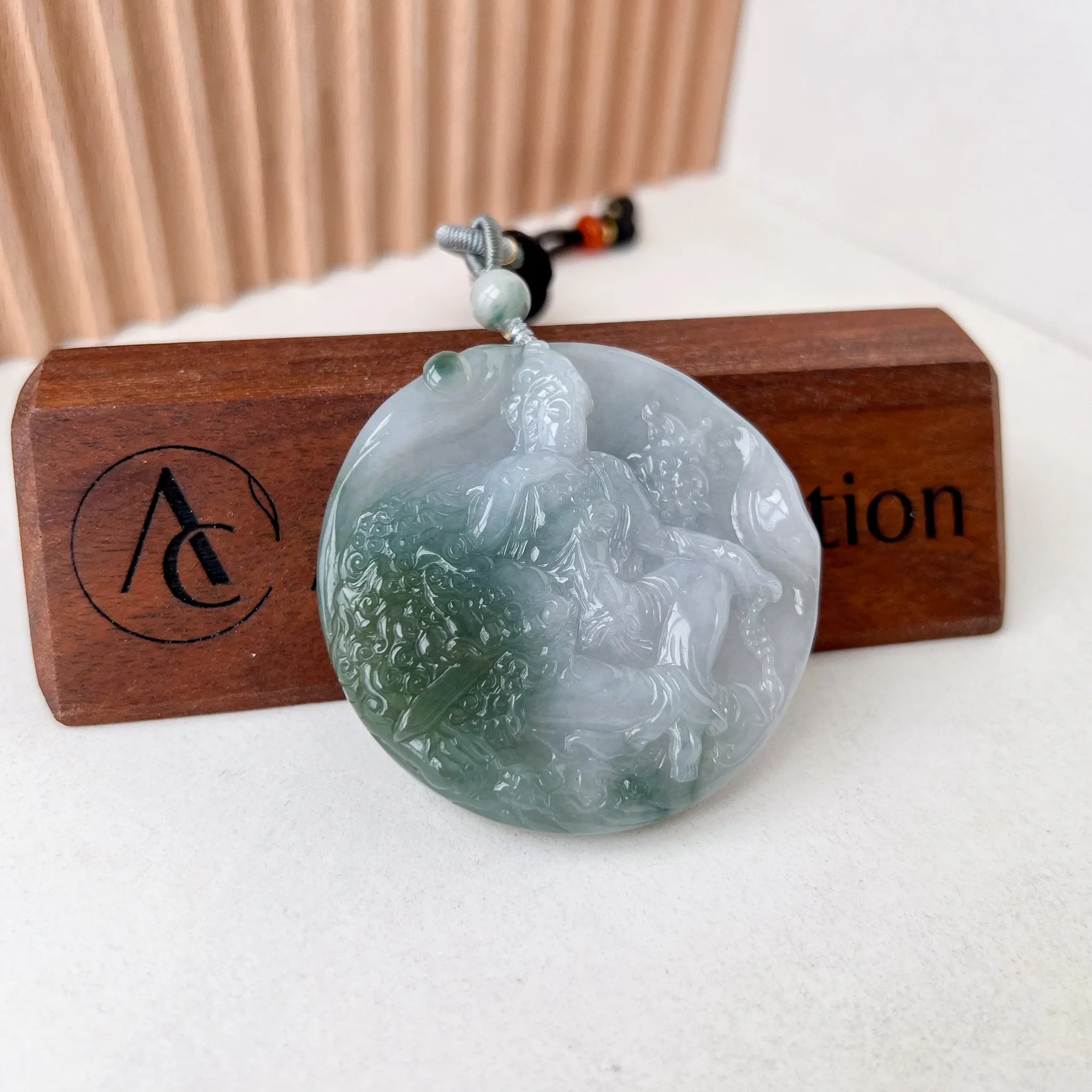 Jadeite Jade Manjushri Wisdom Buddha bodhisattva Wen Shu, Văn Thù Sư Lợi Bồ Tát, 文殊, Carved Pendant Necklace, YGR-0323-1701368912