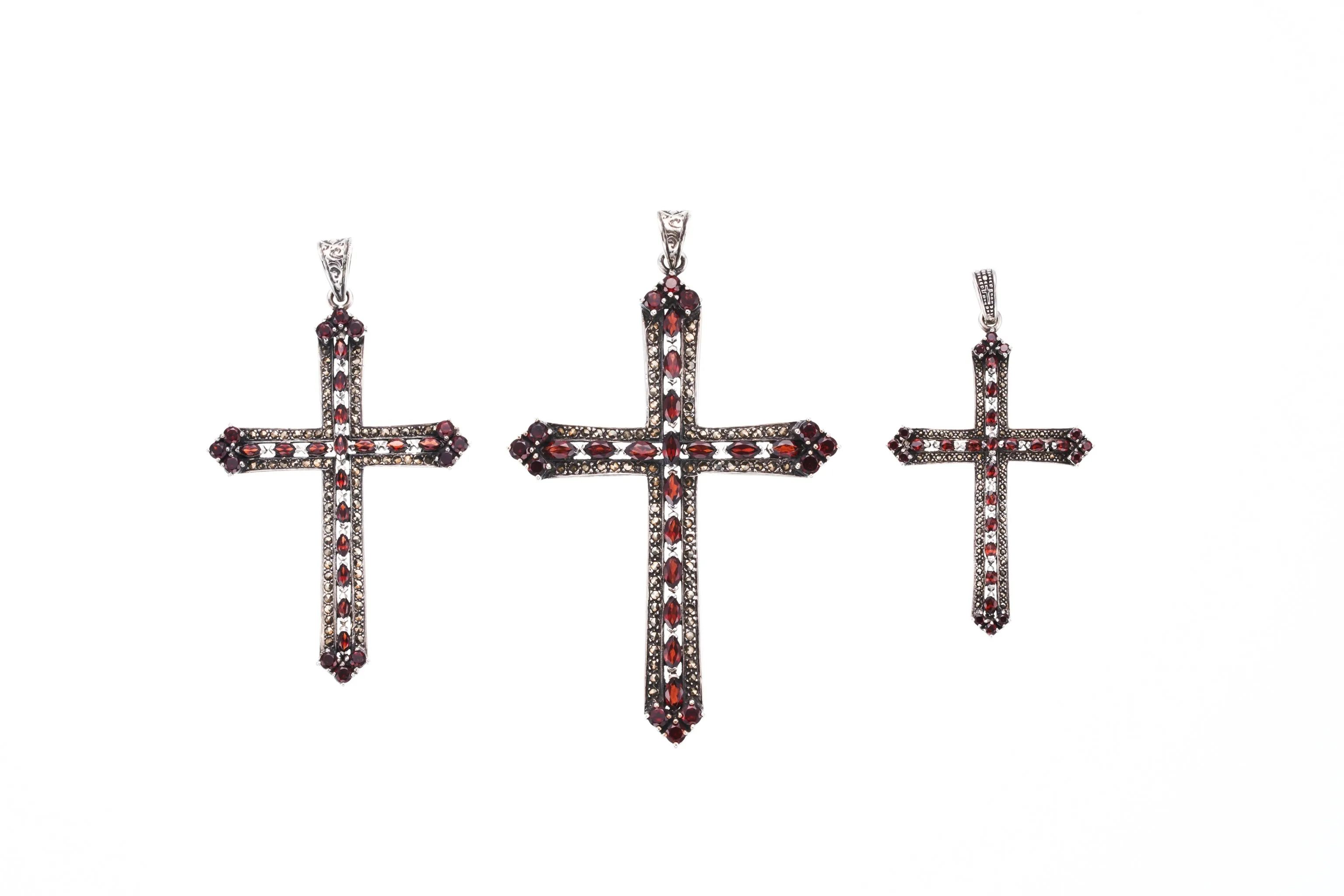 Marcasite Cross Pendant : M (Garnet)