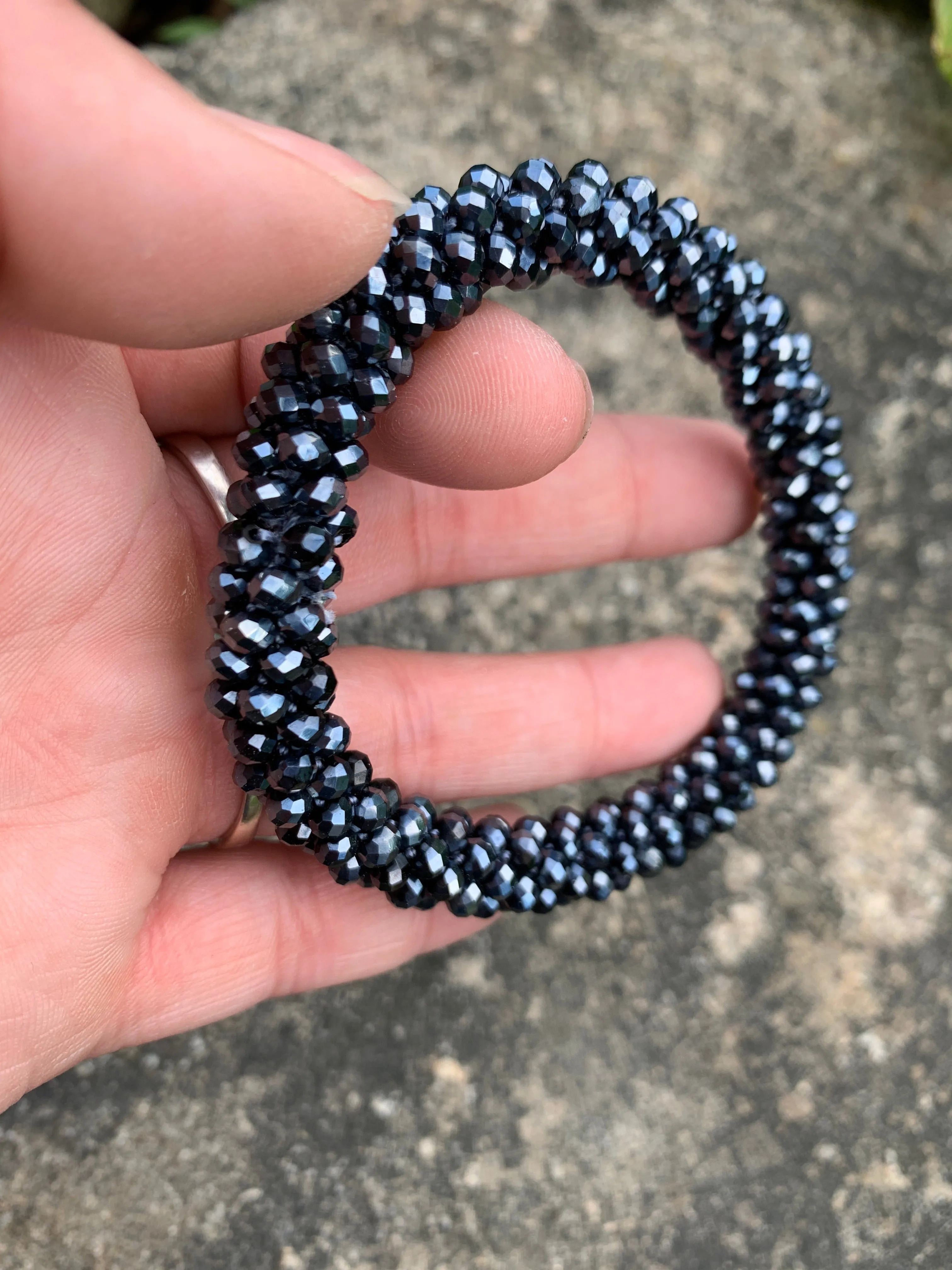 Metallic sapphire crystal bracelet