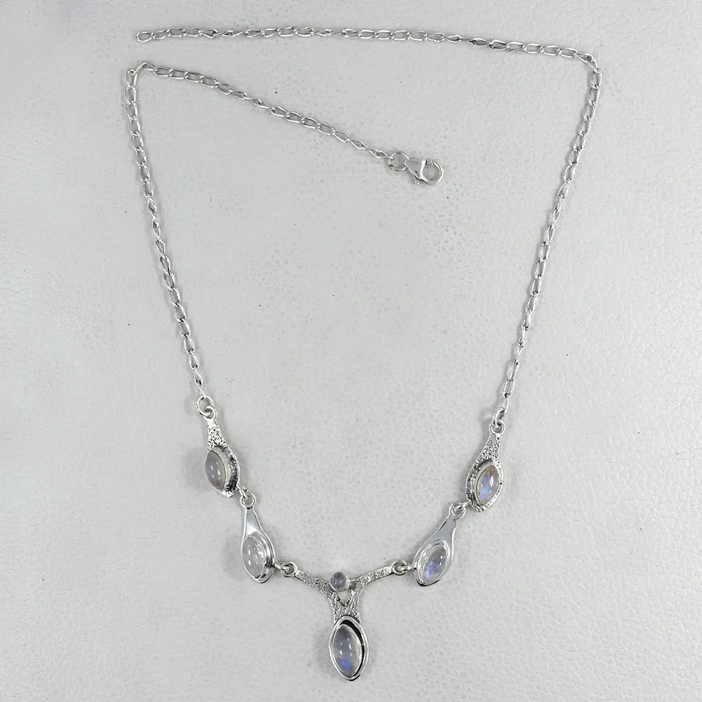 Natural Garnet Delightful Jewelry Necklace in Sterling Silver