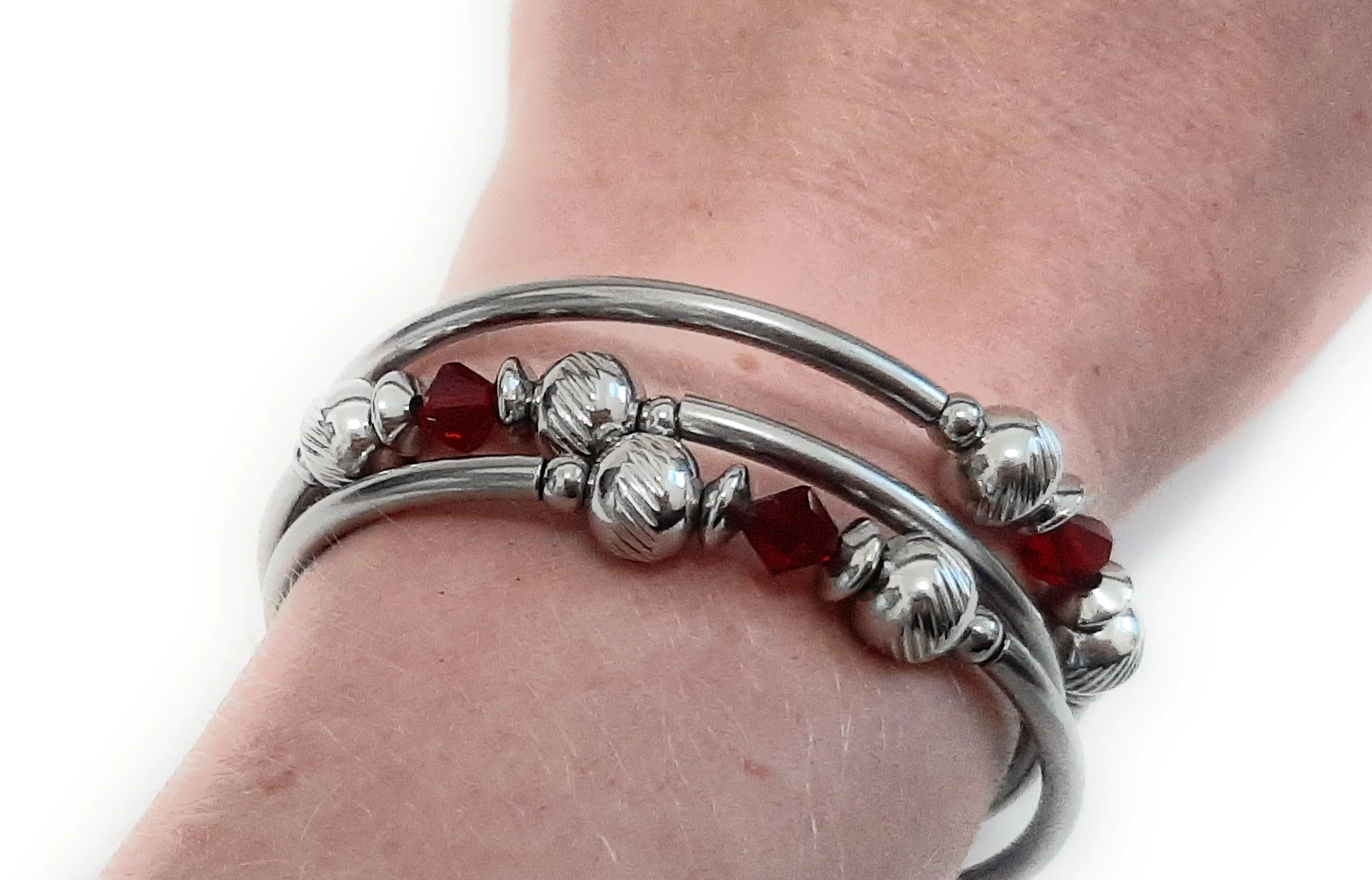 Stainless Steel Swarovski Birthstone Memory Wire Bracelet - May Emerald