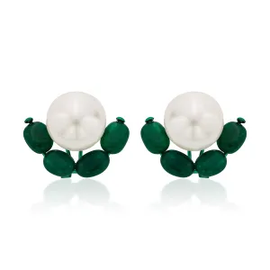 Zeenat Pearl Stud Earrings